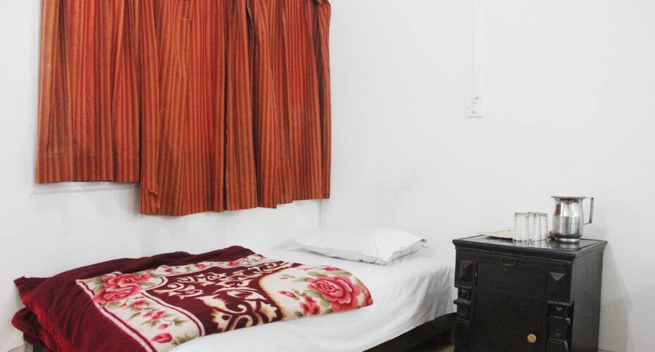 Hotel Mallview & Restaurant, Mussoorie 2